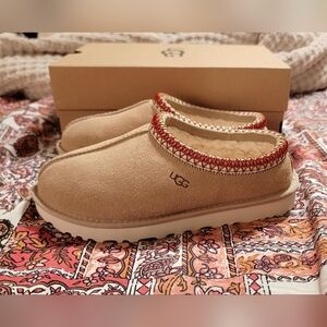 🍒 UGG TASMAN SAND DARK CHERRY SLIPPERS 🍒 Size 7